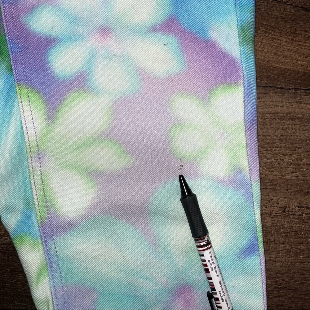 Urban Outfitters BDG Floral Tie Dye High Waisted Jeans - Picture 6 of 9